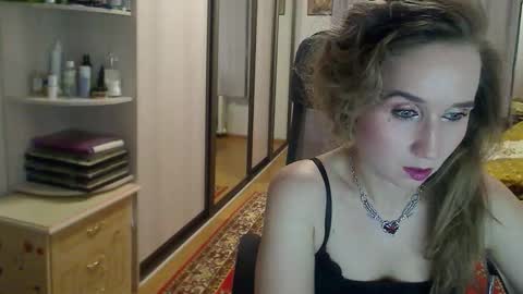 classyinna online show from September 11, 8:48 am