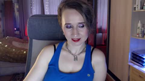 classyinna online show from October 23, 8:49 am