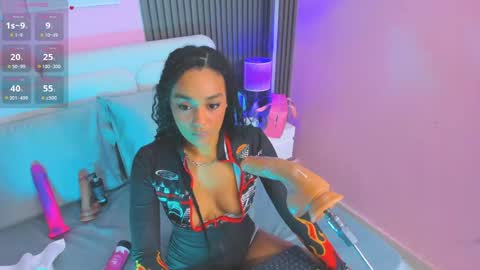 clauwdeen  wolf online show from June 8, 1:28 am