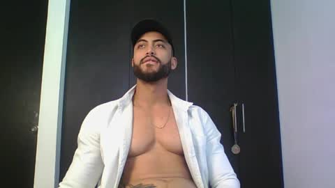 Clay online show from April 4, 5:20 pm