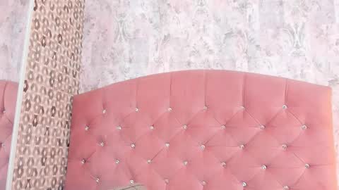 cleo online show from November 9, 3:54 am