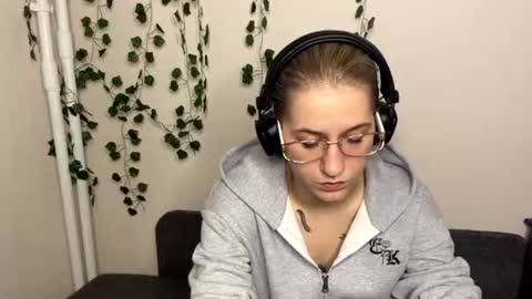Rachel online show from July 26, 7:55 pm