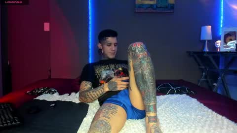 cleo y maikol online show from March 26, 5:35 am