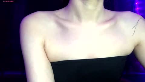 Cleo online show from June 4, 8:26 pm