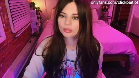 clickbait_ online show from November 3, 8:26 am