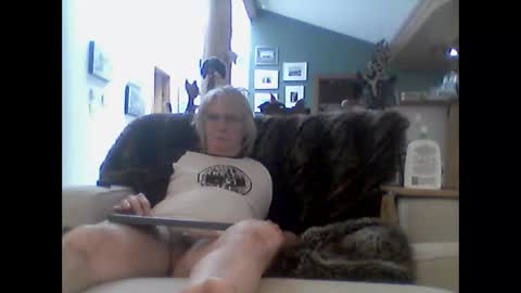 clitboy658752 online show from January 13, 8:27 pm