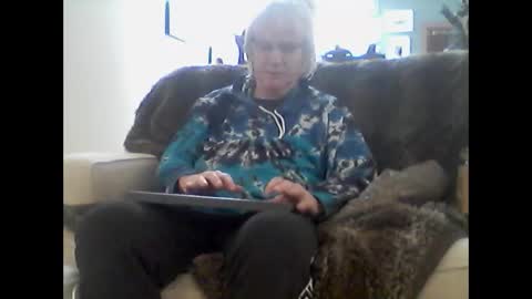 clitboy658752 online show from February 6, 8:33 pm