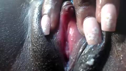 clitme9 online show from March 5, 9:18 am