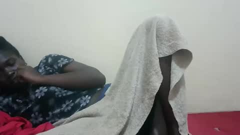 Snapshot of clity_creamer chatting on September 18, 12:03 am clity_creamer online show from September 18, 12:03 am