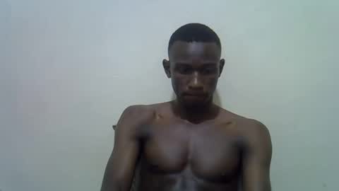 clive_damian online show from February 16, 6:50 pm