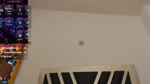 CLOE online show from December 1, 1:09 pm