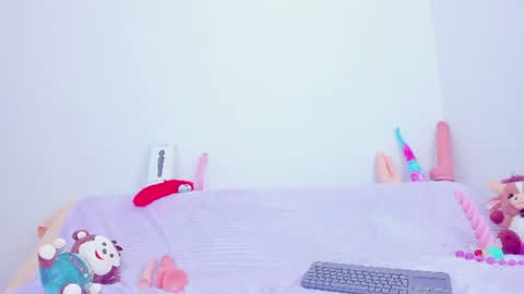 cloee lovee online show from July 1, 10:29 pm