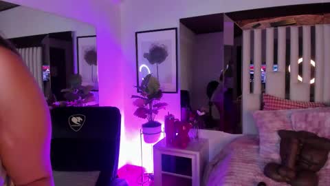 cloeecoopererer online show from November 6, 11:46 am