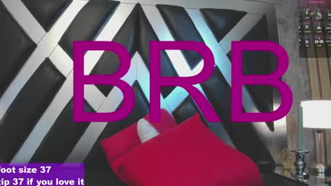 lady cloe person online show from May 16, 3:58 am