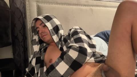 CL0UDY BOYZ online show from April 3, 8:32 am