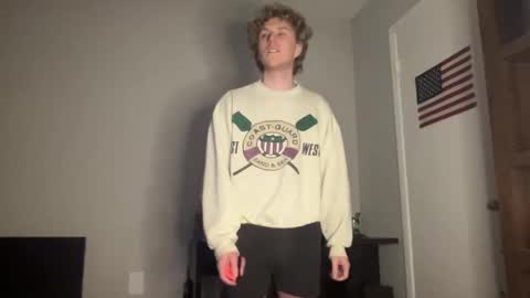 Snapshot of clydeaustin chatting on December 7, 2:47 am Clyde Austin online show from December 7, 2:47 am