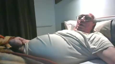 cock9635 online show from February 2, 9:34 pm