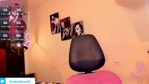 Valerie  nenitasexy online show from October 21, 1:38 pm