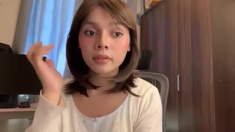 Call me Alesh  online show from April 14, 2:48 am