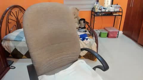 titanis online show from January 6, 9:30 pm