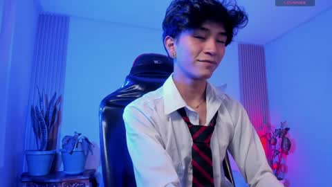 COCO online show from April 4, 11:28 am