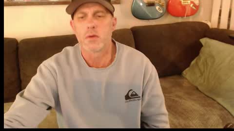 coconut13 online show from October 26, 1:01 pm