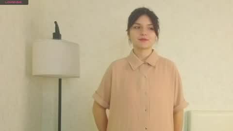 Kim online show from April 4, 6:09 am