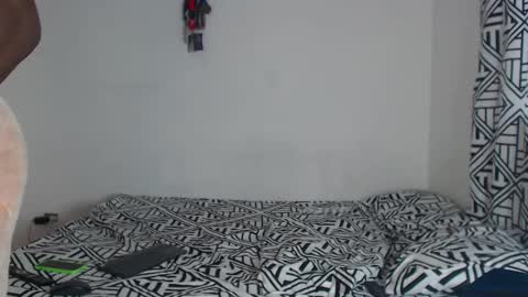 Snapshot of coddy_fit chatting on March 3, 12:06 pm cody online show from March 3, 12:06 pm