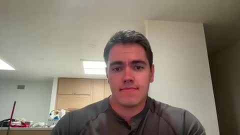 codycjsmth online show from October 12, 8:32 pm