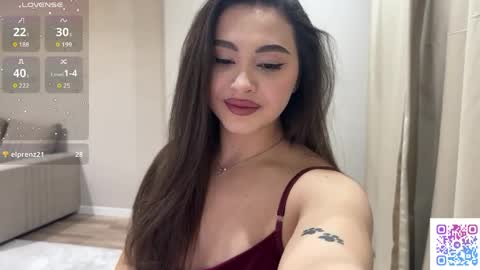 Yumi online show from May 26, 12:50 am