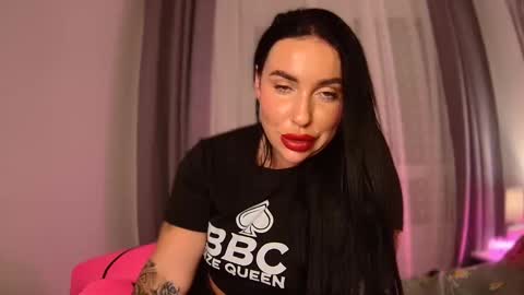 Ur goddess Nikki online show from June 1, 6:20 pm
