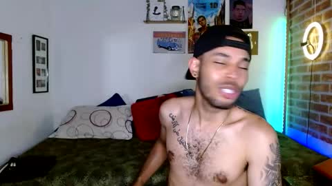 Snapshot of colinlatinbrown chatting on March 8, 9:51 pm IG  online show from March 8, 9:51 pm