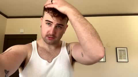 collegeboy417 online show from February 28, 8:39 pm