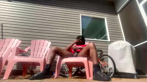 comewatch1 online show from April 24, 3:14 pm