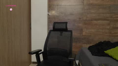 connor_h1 online show from March 8, 3:21 am