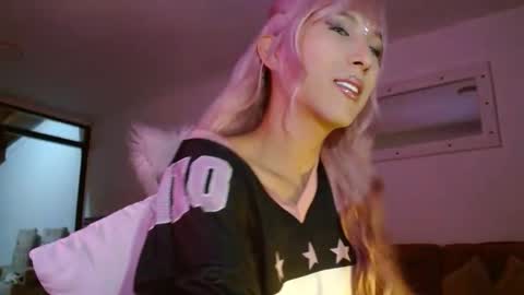 conny online show from April 10, 8:30 am