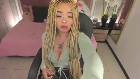 Conny online show from September 25, 3:19 pm