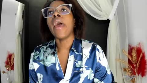 Nilo Solem online show from May 4, 6:20 am