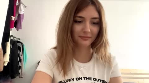 Amelia online show from February 23, 12:40 pm