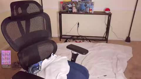 controllercutie online show from March 9, 12:10 pm