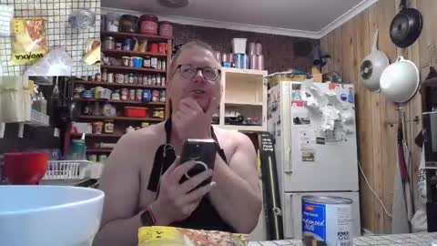 Cookie - I do cooking streams occasionally. Next stream  online show from September 22, 9:52 pm