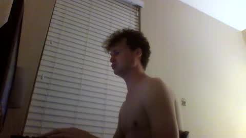 cooldude122222 online show from March 7, 6:02 am