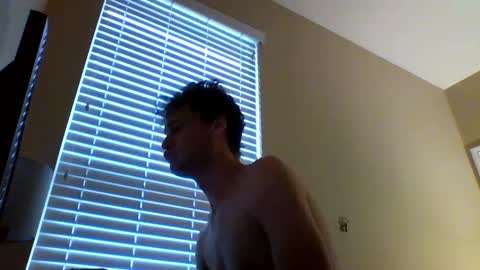 cooldude122222 online show from February 4, 3:04 pm