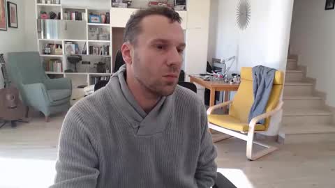 coolnerdguy79 online show from December 14, 11:05 am