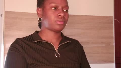 Coral online show from April 5, 4:04 pm