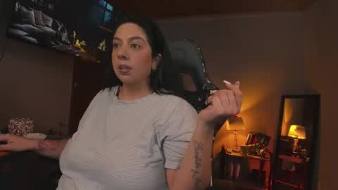 Snapshot of coraline_latin chatting on February 22, 9:26 pm Coraline online show from February 22, 9:26 pm