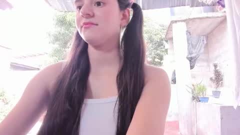 Coraline uwu     Bienvenidos al dulce mundo de Coraline    Hola amores soy Coraline  Una chica  tierna juguetona online show from February 2, 3:09 pm