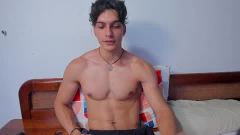corey_vale online show from July 28, 4:39 pm