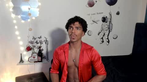 Snapshot of coreyglover chatting on October 22, 7:55 am CoreyGlover online show from October 22, 7:55 am