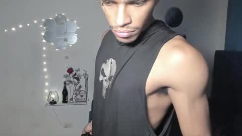 Snapshot of coreyglover chatting on September 22, 8:51 am CoreyGlover online show from September 22, 8:51 am